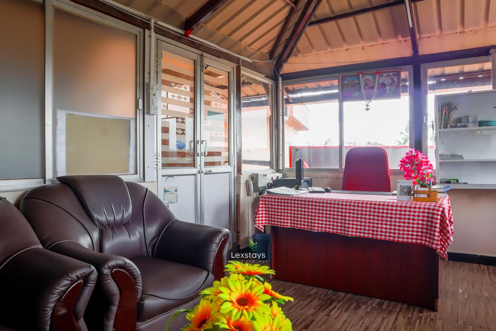 Vijaya Deepa Guest House By Lexstays Coonoor Kültér fotó