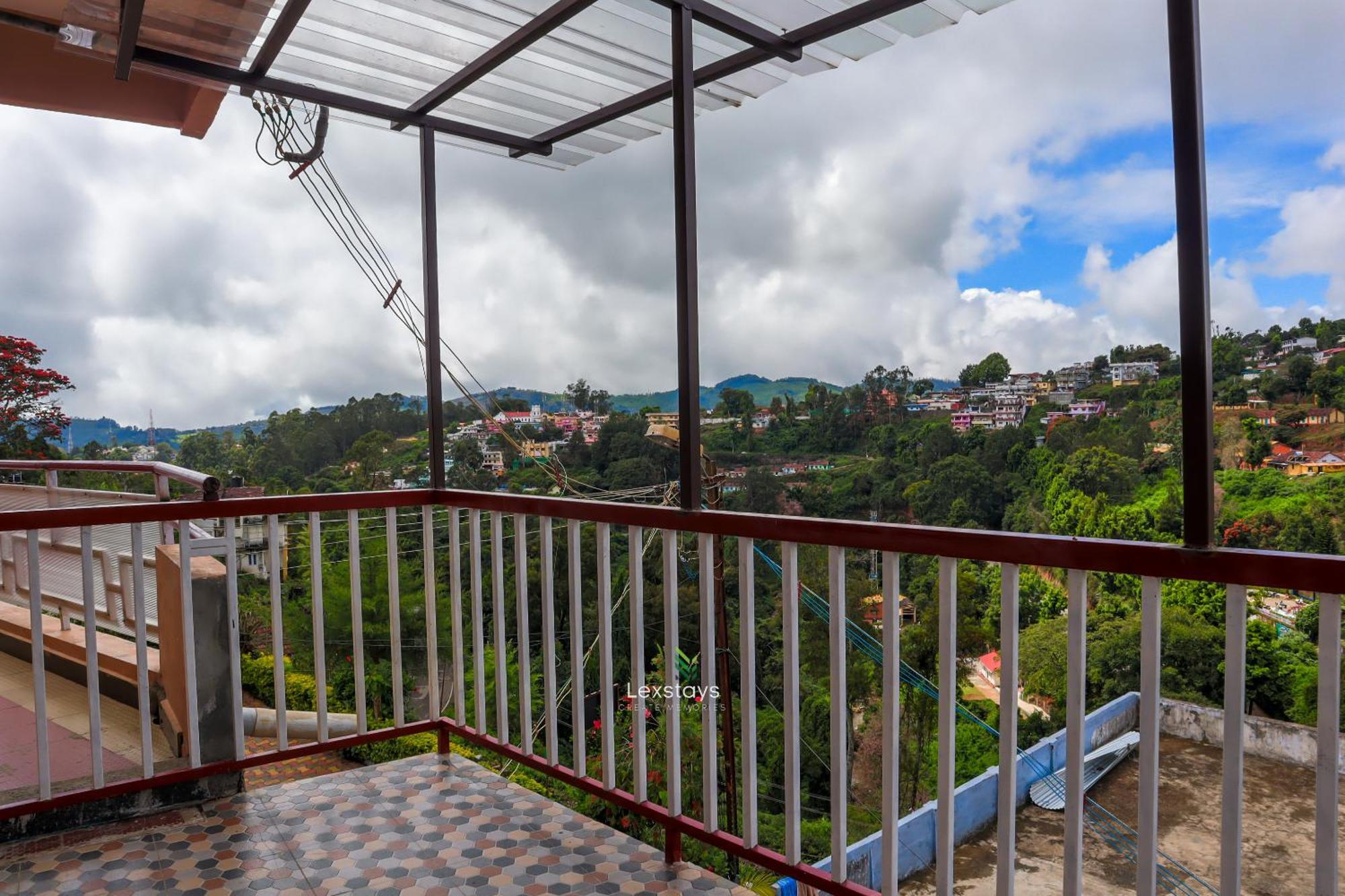 Vijaya Deepa Guest House By Lexstays Coonoor Kültér fotó